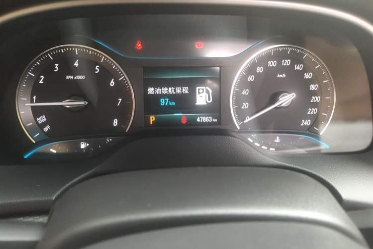 Used Buick GT 2019 15T Dual-Clutch Connected Elite Model China VI Odometer Close Up