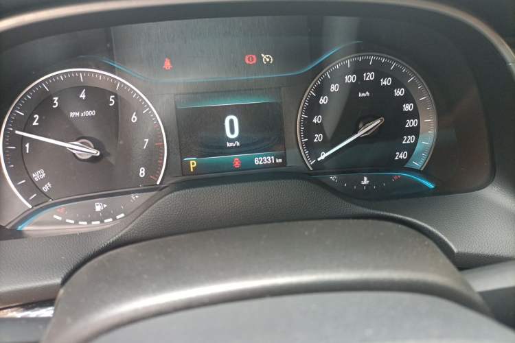 Used Buick GT 2019 15T Dual-Clutch Connected Elite Model China VI Odometer Close Up