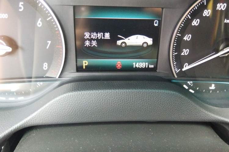 Used Buick GT 2019 18T Automatic Connected Elite Model China VI Standard Odometer Close Up