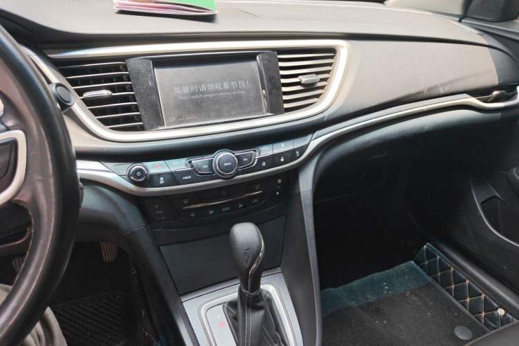 Used Buick GT 2019 18T Automatic Connected Elite Model China V Standard Odometer Close Up