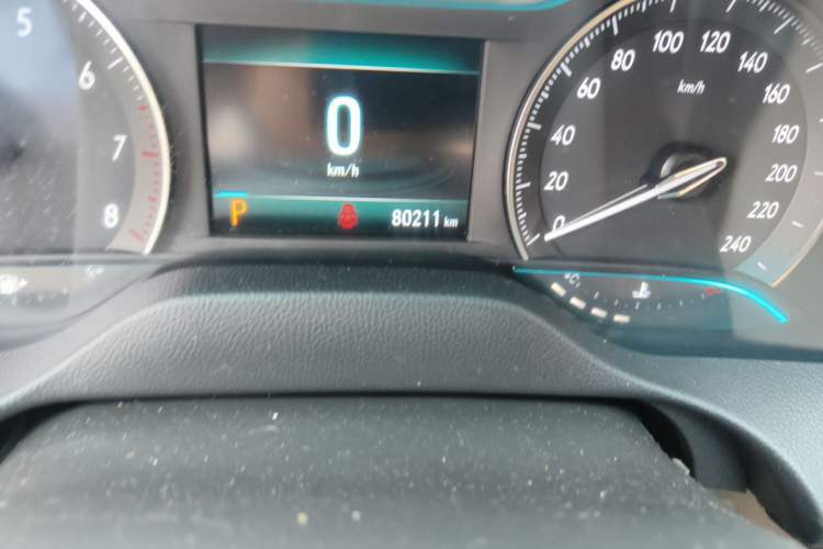 Used Buick GT 2019 15T Dual-Clutch Connected Elite Version China V Standard Odometer Close Up