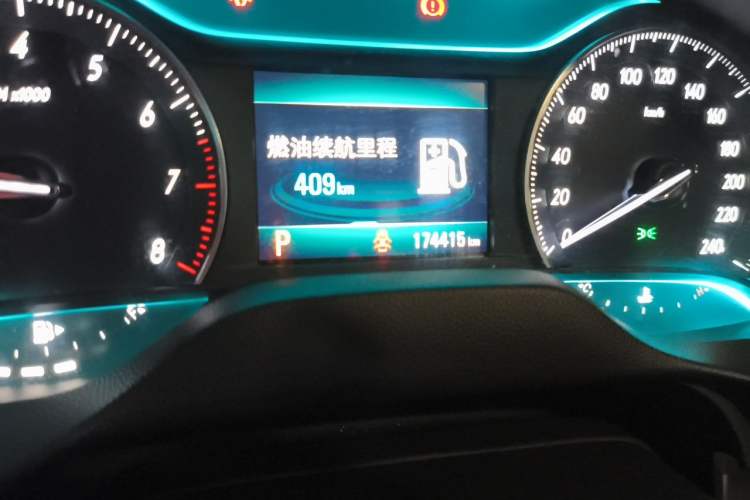 Used Buick GT 2019 15T Dual-Clutch Connected Elite Version China V Standard Odometer Close Up
