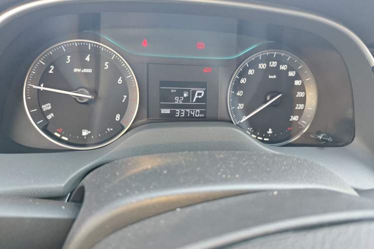 Used Buick GT 2019 15T Dual-Clutch Advanced Version China VI Standard Odometer Close Up