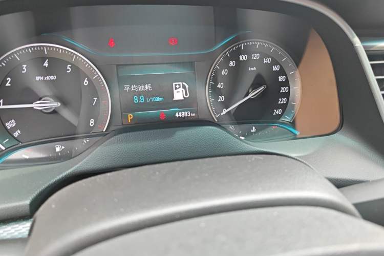 Used Buick GT 2019 18T Automatic Connected Elite Model China VI Standard Odometer Close Up