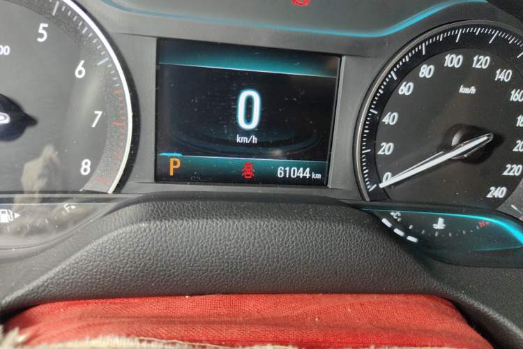 Used Buick GT 2019 18T Automatic Connected Elite Model China V Standard Odometer Close Up