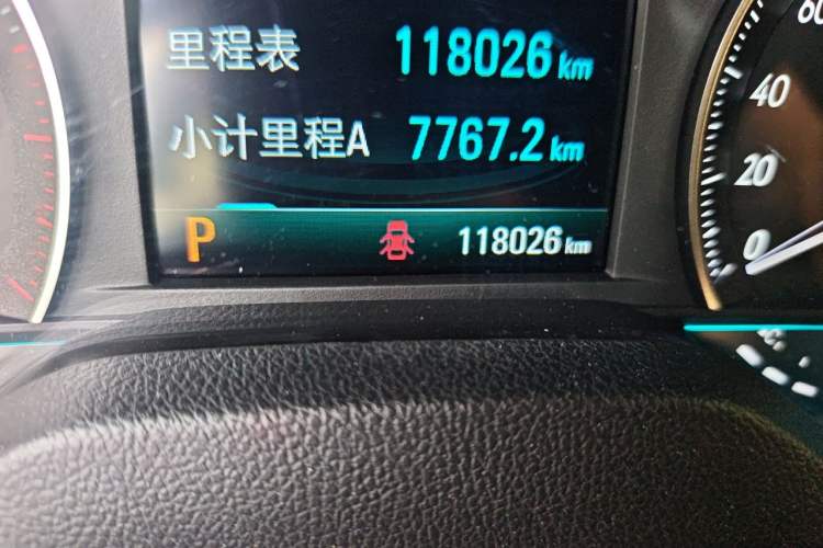 Used Buick GT 2019 18T Automatic Connected Elite Model China VI Standard Odometer Close Up