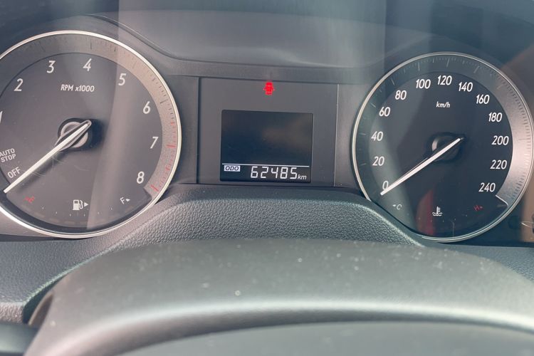 Used Buick GT 2019 15T Dual-Clutch Advanced Version China VI Standard Odometer Close Up