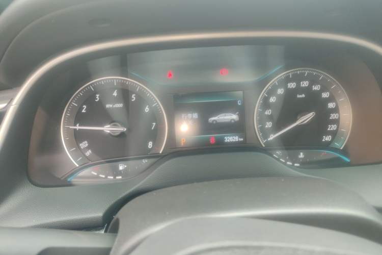 Used Buick GT 2019 18T Automatic Connected Elite Model China VI Standard Odometer Close Up