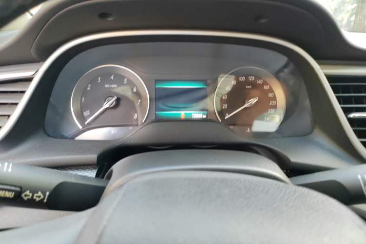 Used Buick GT 2019 18T Automatic Connected Elite Model China VI Standard Odometer Close Up