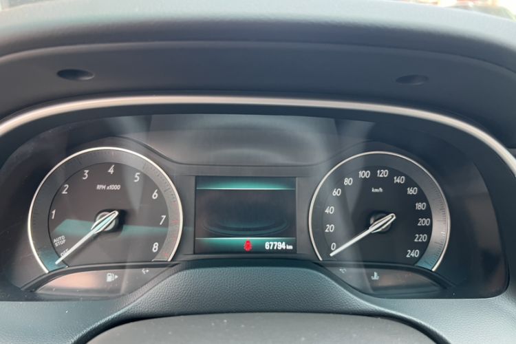 Used Buick GT 2019 15T Dual-Clutch Connected Elite Model China VI Odometer Close Up