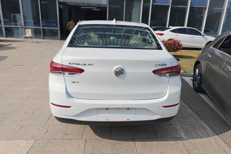 Used Buick GT 2019 15T Dual-Clutch Connected Elite Model China VI Rear