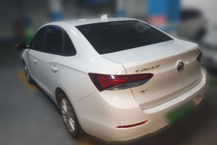 Used Buick GT 2019 15T Dual-Clutch Connected Elite Model China VI Rear Left 45 Deg