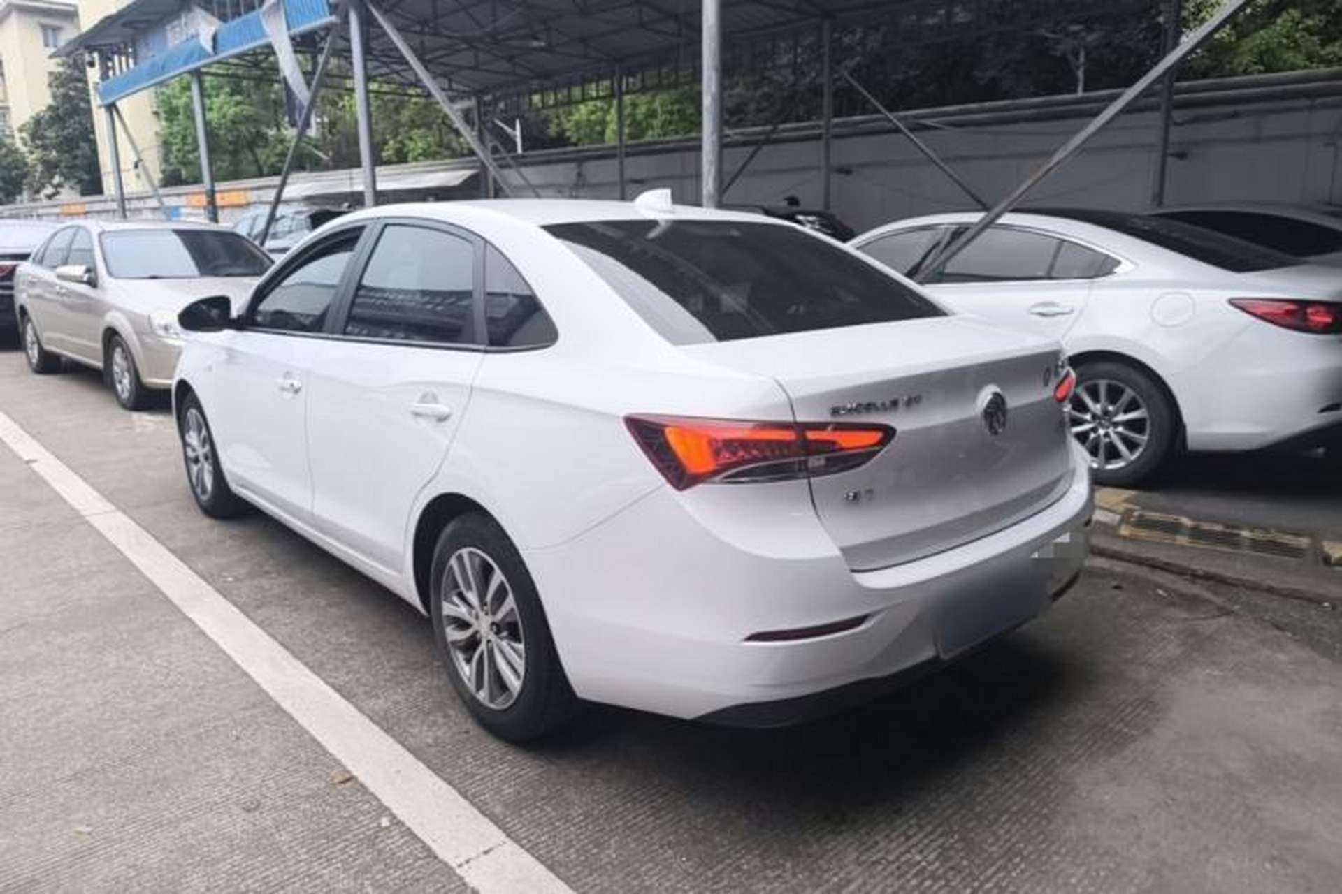 Used Buick GT 2019 18T Automatic Connected Elite Model China VI Standard Rear Left 45 Deg