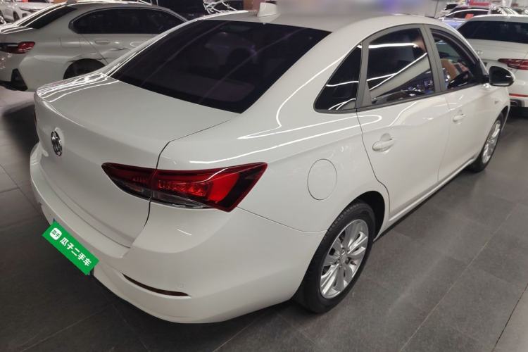 Used Buick GT 2019 15T Dual-Clutch Connected Elite Version China V Standard Rear Right 45 Deg