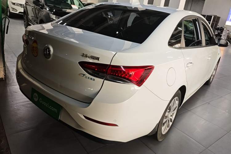 Used Buick GT 2019 18T Automatic Connected Elite Model China VI Standard Rear Right 45 Deg