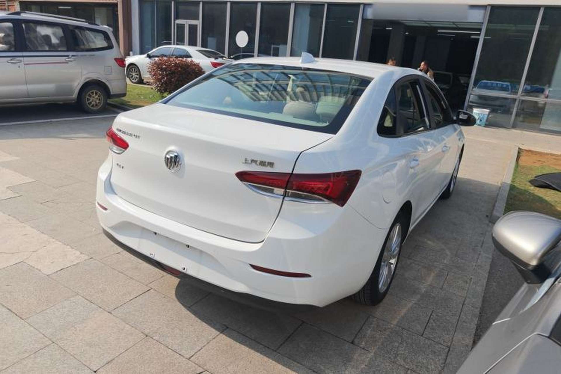 Used Buick GT 2019 15T Dual-Clutch Connected Elite Model China VI Rear Right 45 Deg