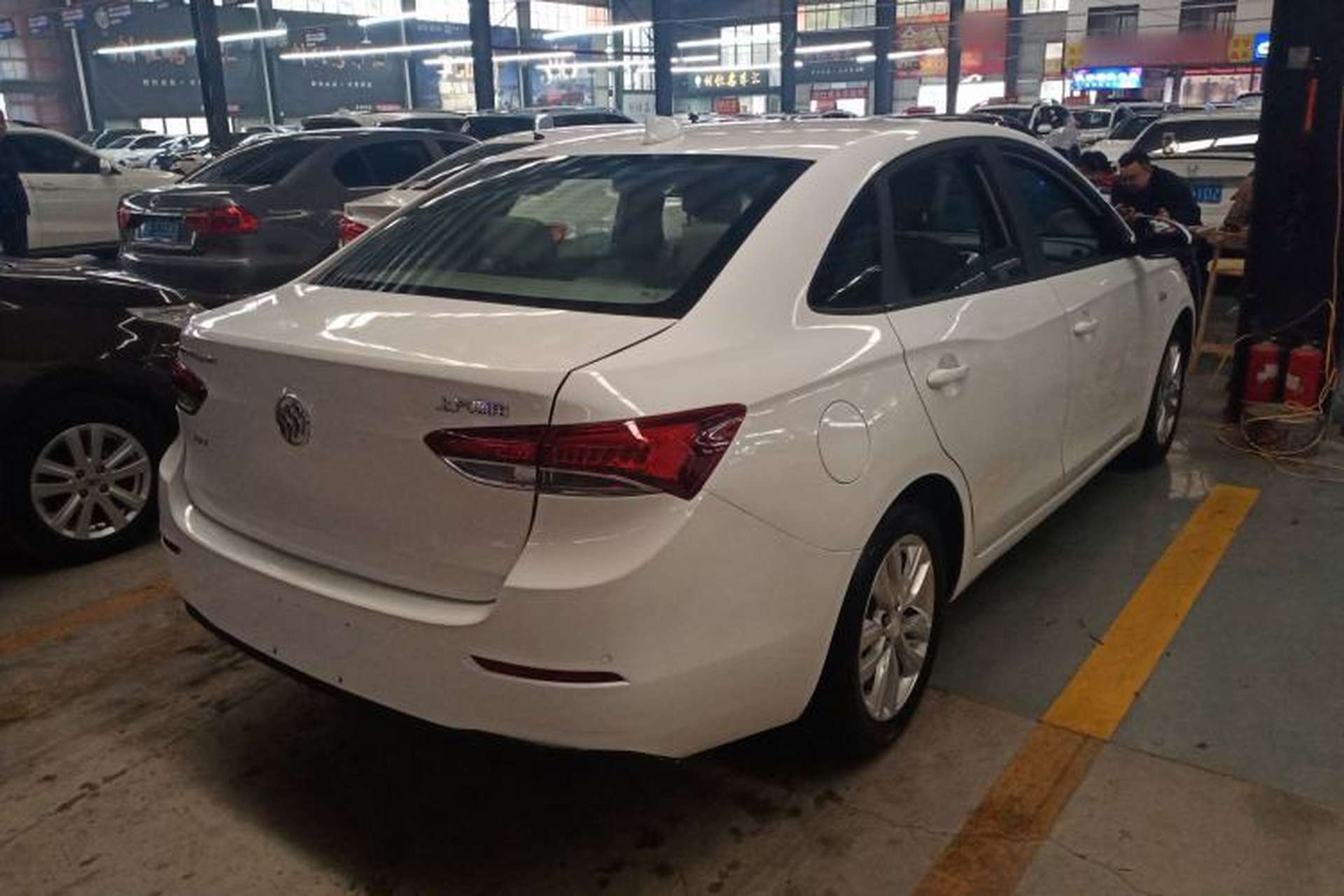 Used Buick GT 2019 15T Dual-Clutch Connected Elite Model China VI Rear Right 45 Deg