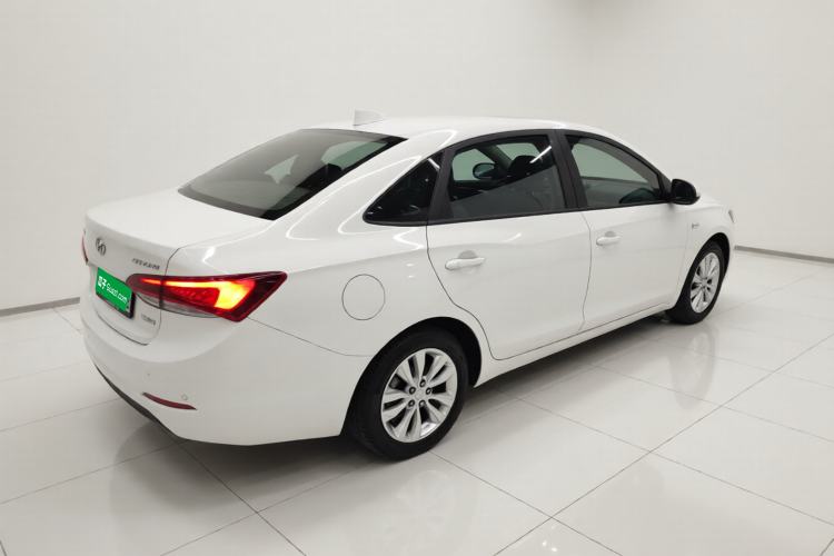 Used Buick GT 2019 15T Dual-Clutch Connected Elite Model China VI Rear Right 45 Deg