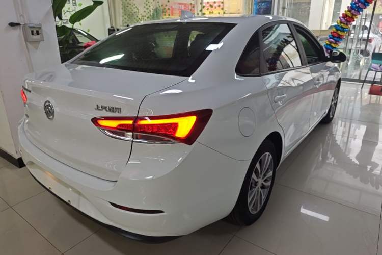 Used Buick GT 2019 18T Automatic Connected Elite Model China VI Standard Rear Right 45 Deg