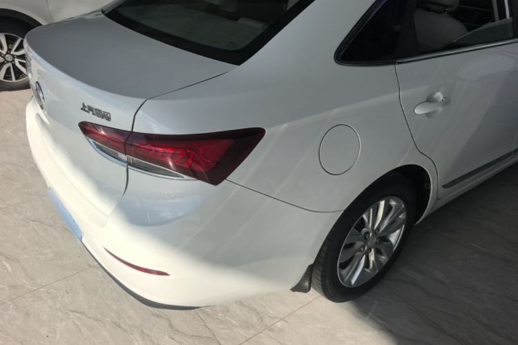 Used Buick GT 2019 15T Manual Elite Version China VI Standard Rear Right 45 Deg