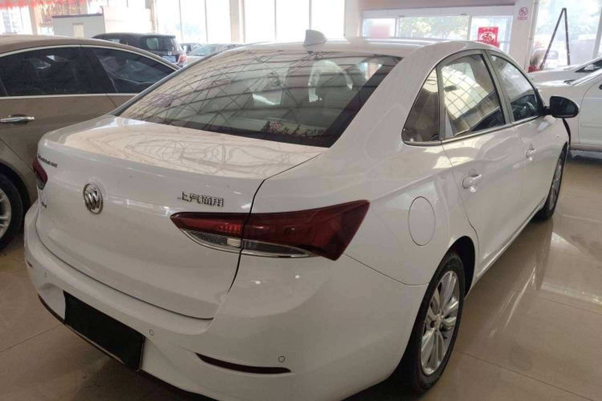 Used Buick GT 2019 15T Dual-Clutch Connected Elite Version China V Standard Rear Right 45 Deg