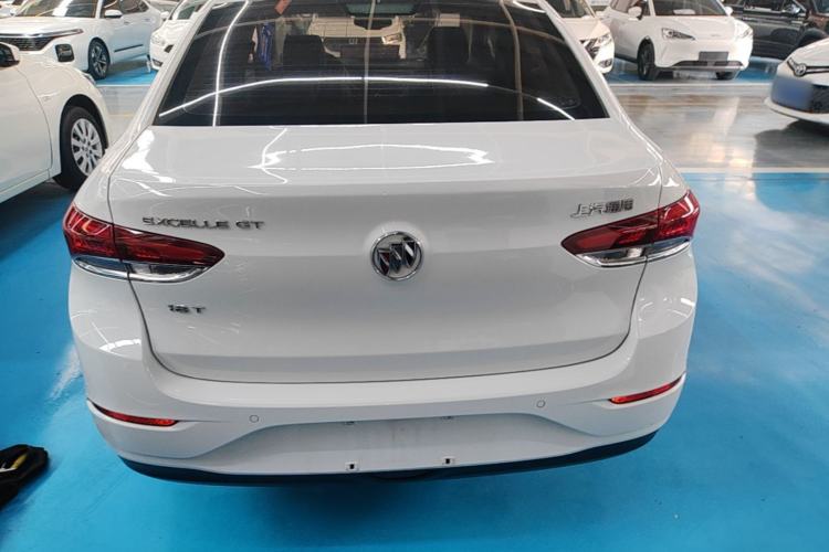 Used Buick GT 2019 18T Automatic Connected Elite Model China VI Standard Rear
