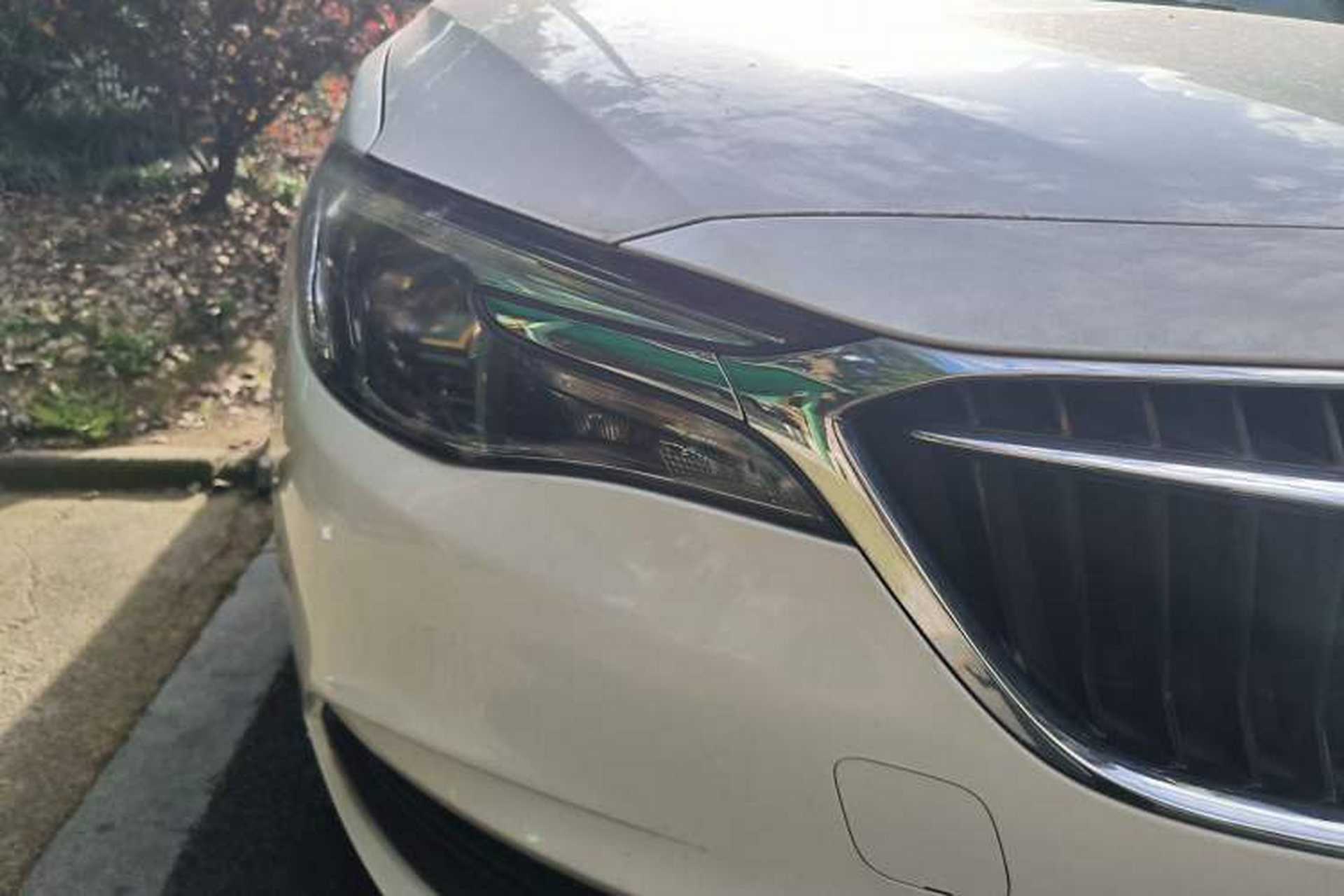 Used Buick GT 2019 15T Dual-Clutch Connected Elite Model China VI Right Front Headlight