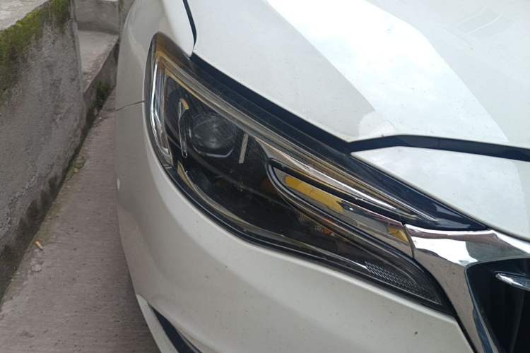 Used Buick GT 2019 18T Automatic Connected Flagship Version China VI Standard Right Front Headlight
