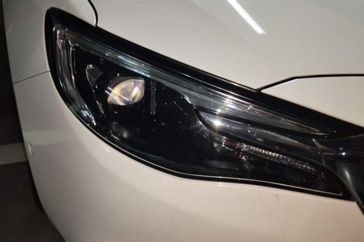Used Buick GT 2019 18T Automatic Connected Flagship Version China VI Standard Right Front Headlight
