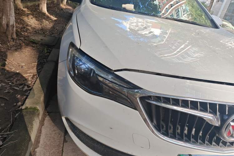 Used Buick GT 2019 15T Dual-Clutch Connected Elite Model China VI Right Front Headlight