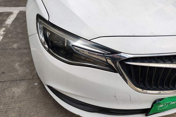 Used Buick GT 2019 18T Automatic Connected Elite Model China VI Standard Right Front Headlight