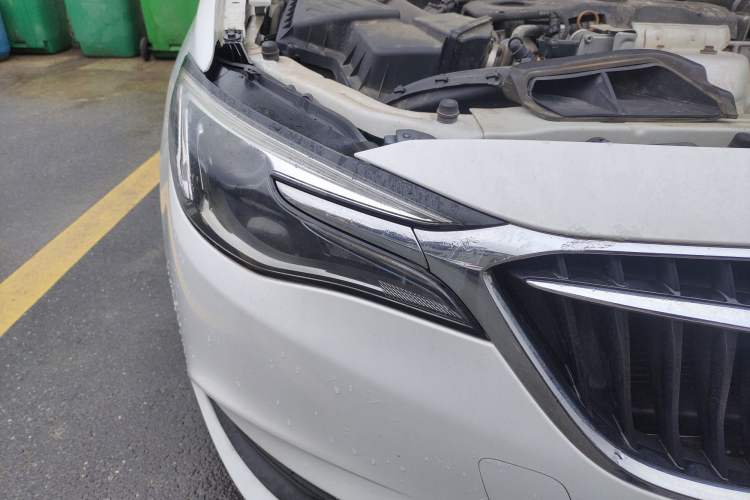 Used Buick GT 2019 18T Automatic Connected Elite Model China V Standard Right Front Headlight