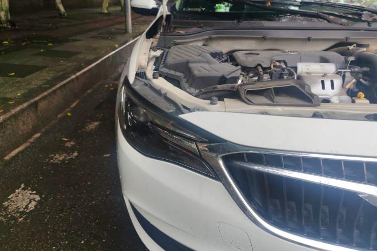 Used Buick GT 2019 18T Automatic Connected Elite Model China V Standard Right Front Headlight