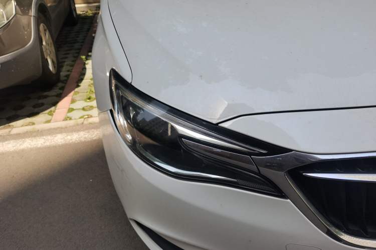 Used Buick GT 2019 15T Dual-Clutch Connected Elite Version China V Standard Right Front Headlight