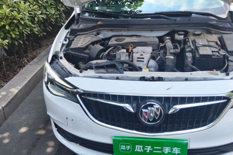 Used Buick GT 2019 15T Dual-Clutch Connected Elite Version China V Standard Right Front Headlight