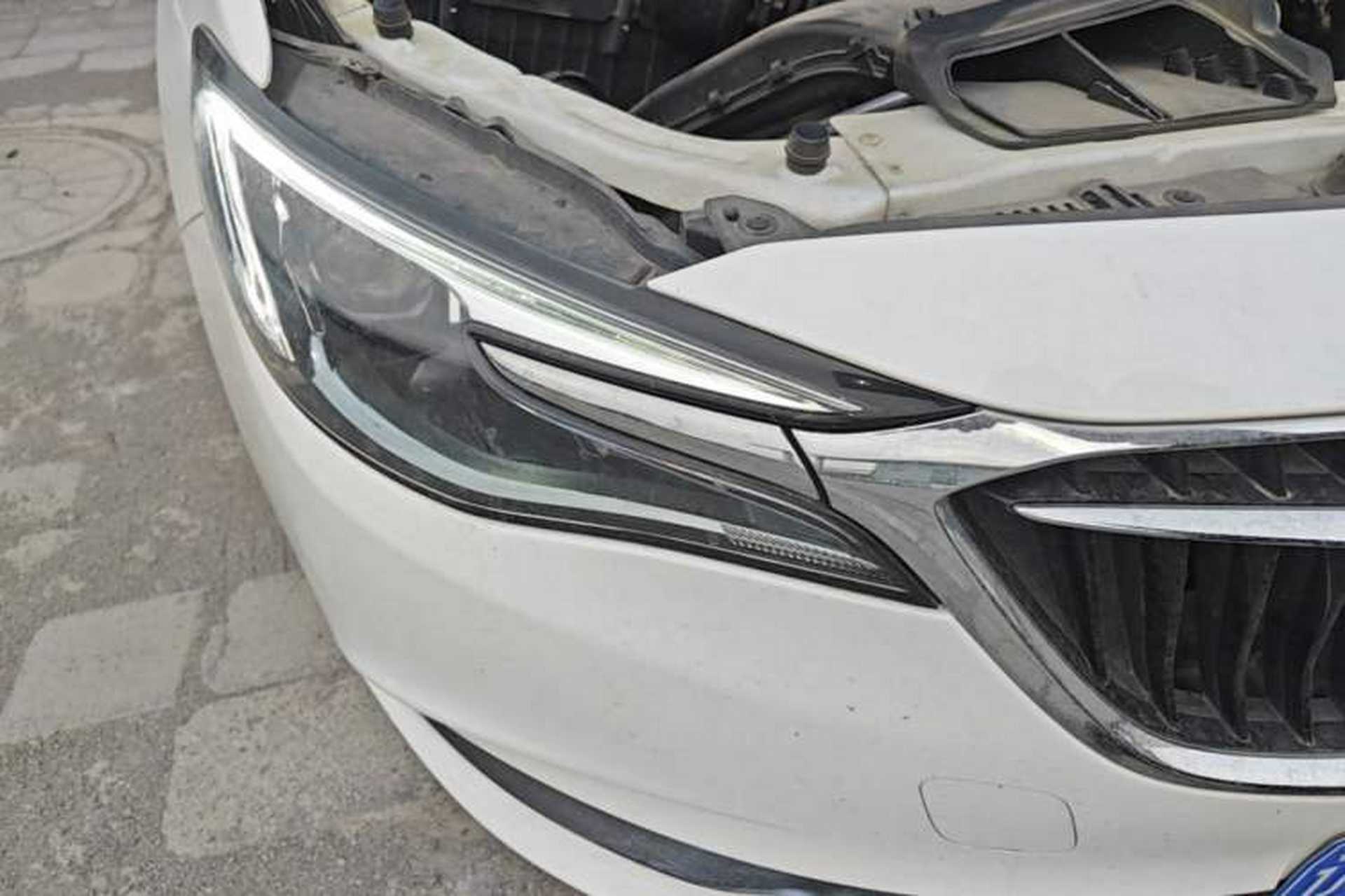 Used Buick GT 2019 15T Dual-Clutch Connected Elite Version China V Standard Right Front Headlight