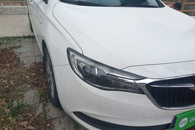 Used Buick GT 2019 18T Automatic Connected Elite Model China VI Standard Right Front Headlight