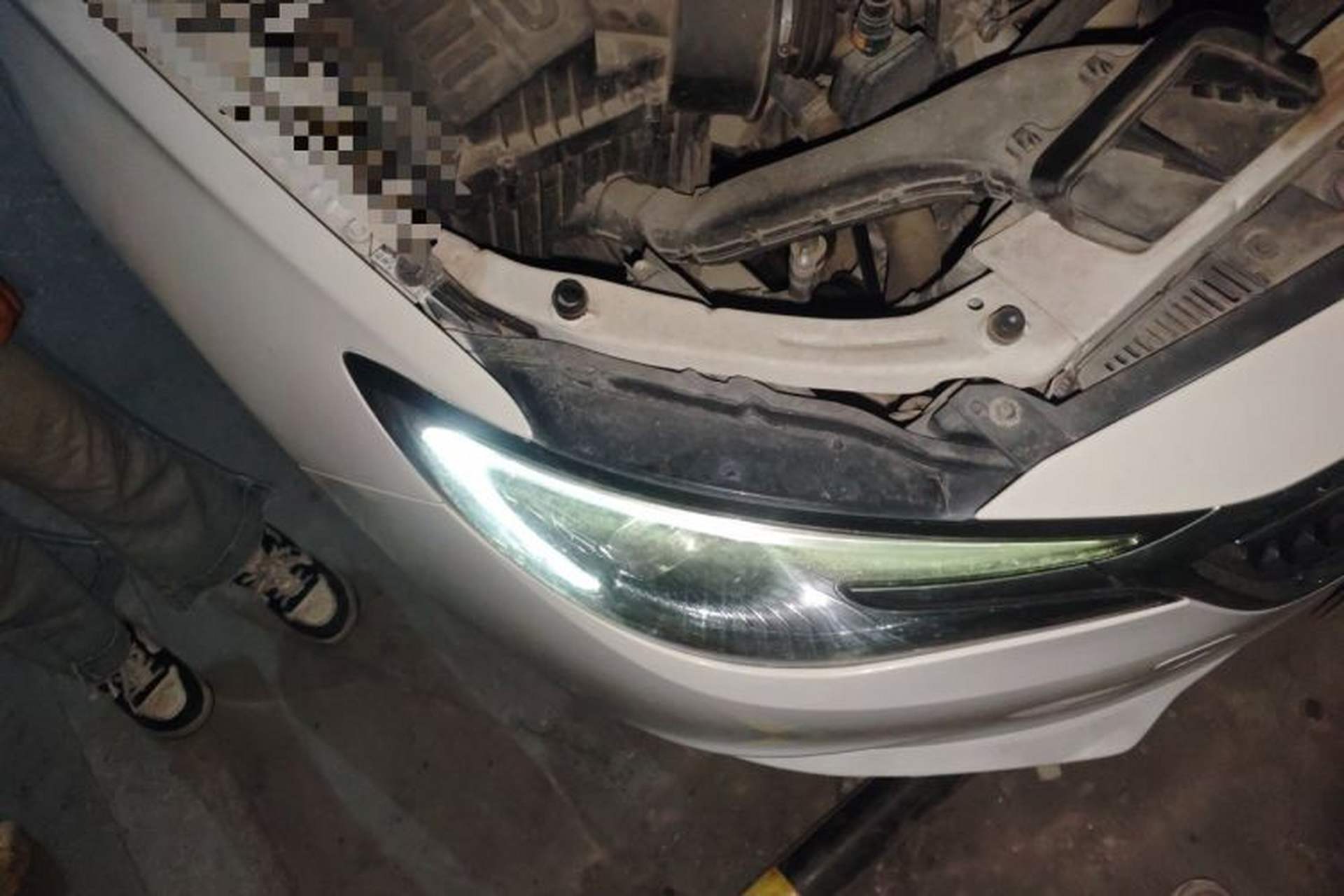 Used Buick GT 2019 15T Manual Elite Version China VI Standard Right Front Headlight