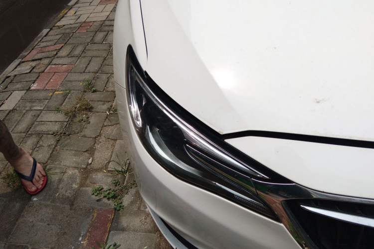 Used Buick GT 2019 18T Automatic Connected Elite Model China VI Standard Right Front Headlight