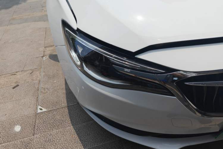 Used Buick GT 2019 18T Automatic Connected Elite Model China V Standard Right Front Headlight