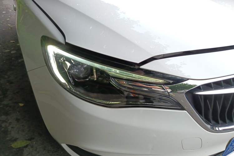 Used Buick GT 2019 18T Automatic Connected Elite Model China V Standard Right Front Headlight