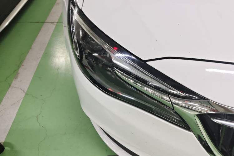 Used Buick GT 2019 18T Automatic Connected Elite Model China V Standard Right Front Headlight