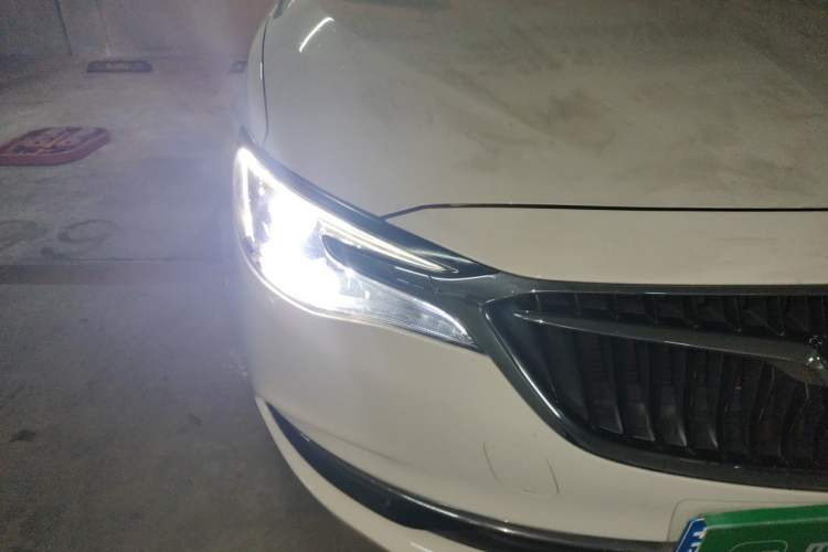 Used Buick GT 2019 18T Automatic Connected Flagship Version China V Standard Right Front Headlight