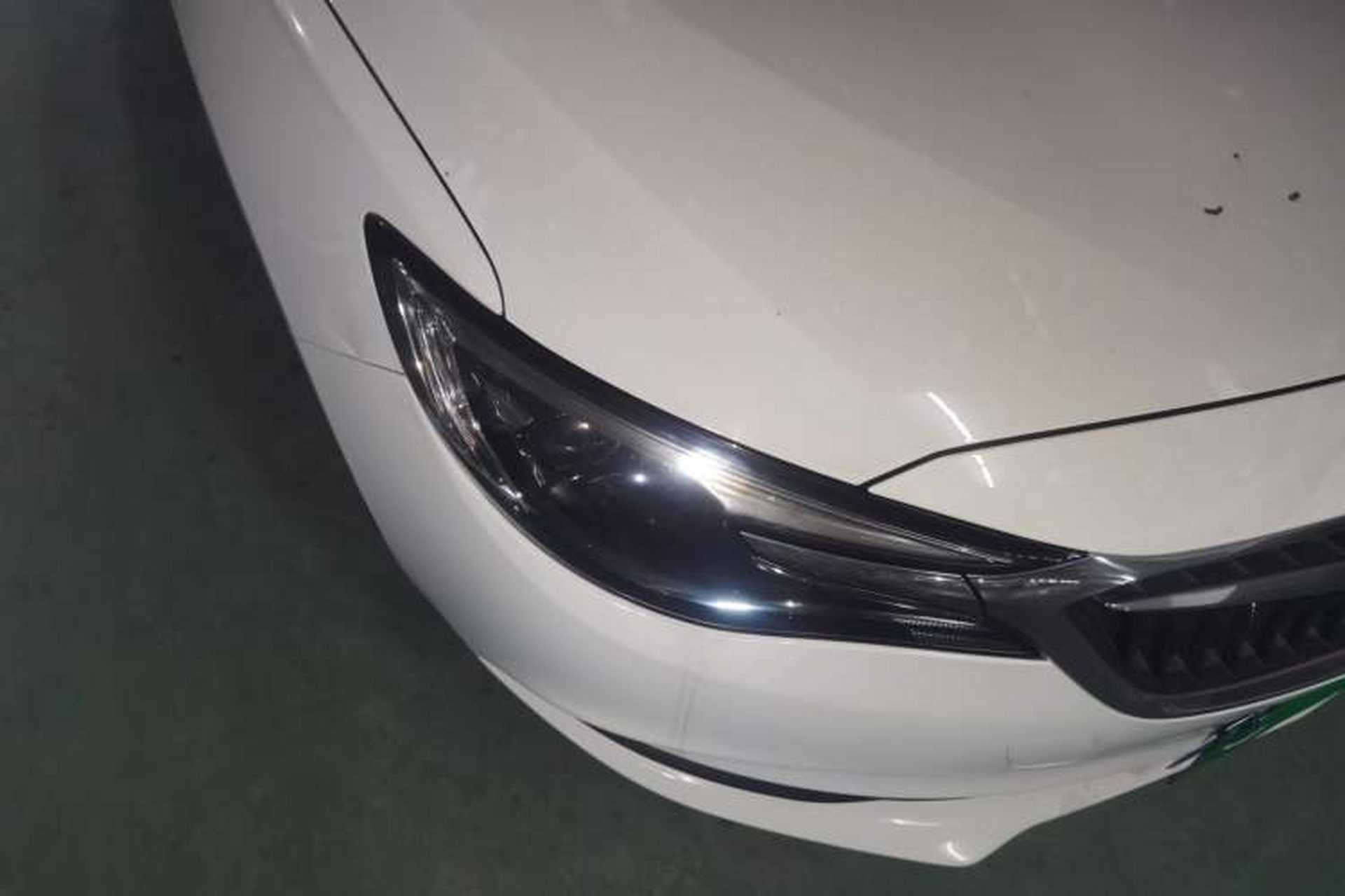 Used Buick GT 2019 15T Dual-Clutch Connected Elite Model China VI Right Front Headlight