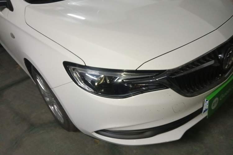 Used Buick GT 2019 15T Dual-Clutch Connected Elite Version China V Standard Right Front Headlight