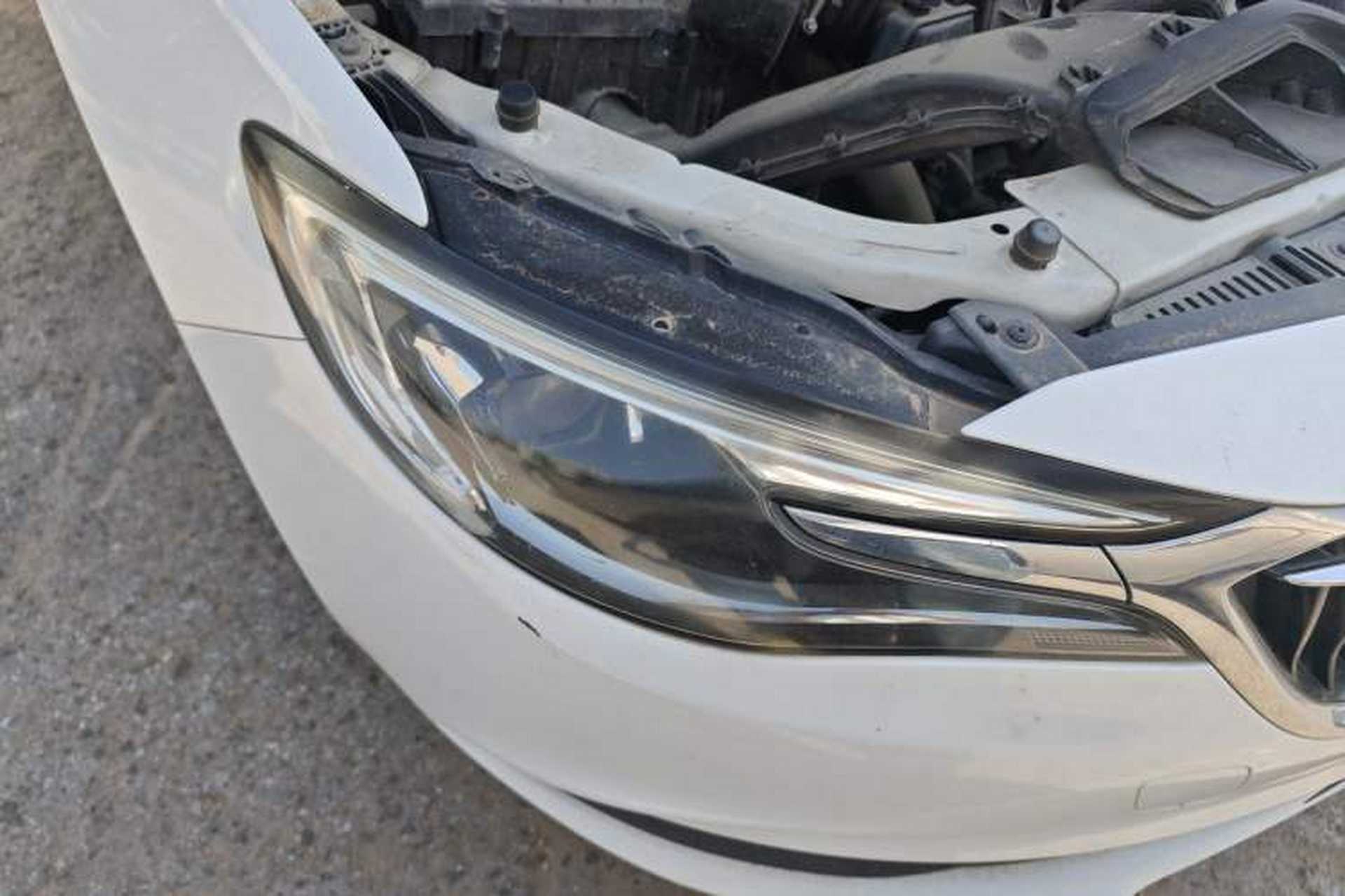 Used Buick GT 2019 15T Dual-Clutch Connected Elite Model China VI Right Front Headlight