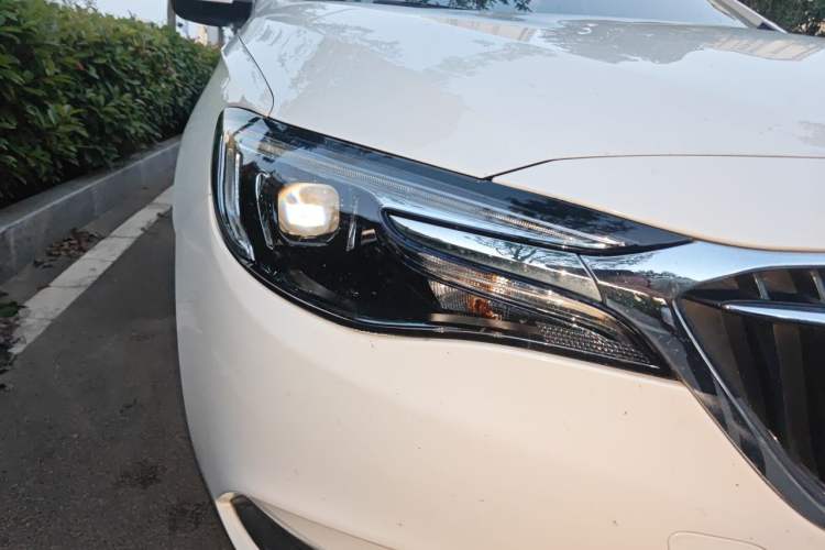 Used Buick GT 2019 18T Automatic Connected Elite Model China V Standard Right Front Headlight