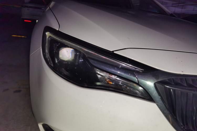 Used Buick GT 2019 18T Automatic Connected Elite Model China V Standard Right Front Headlight
