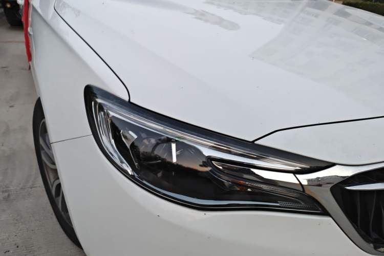 Used Buick GT 2019 18T Automatic Connected Elite Model China VI Standard Right Front Headlight