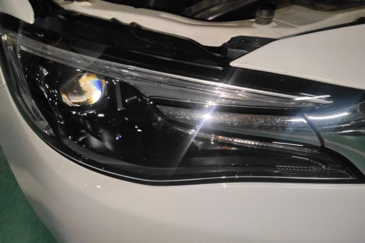 Used Buick GT 2019 18T Automatic Connected Elite Model China V Standard Right Front Headlight